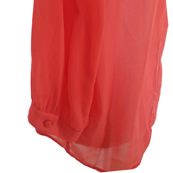 Collective Concepts, V neck blouse with embellishment on the Front - Size M - Picture 4 of 4